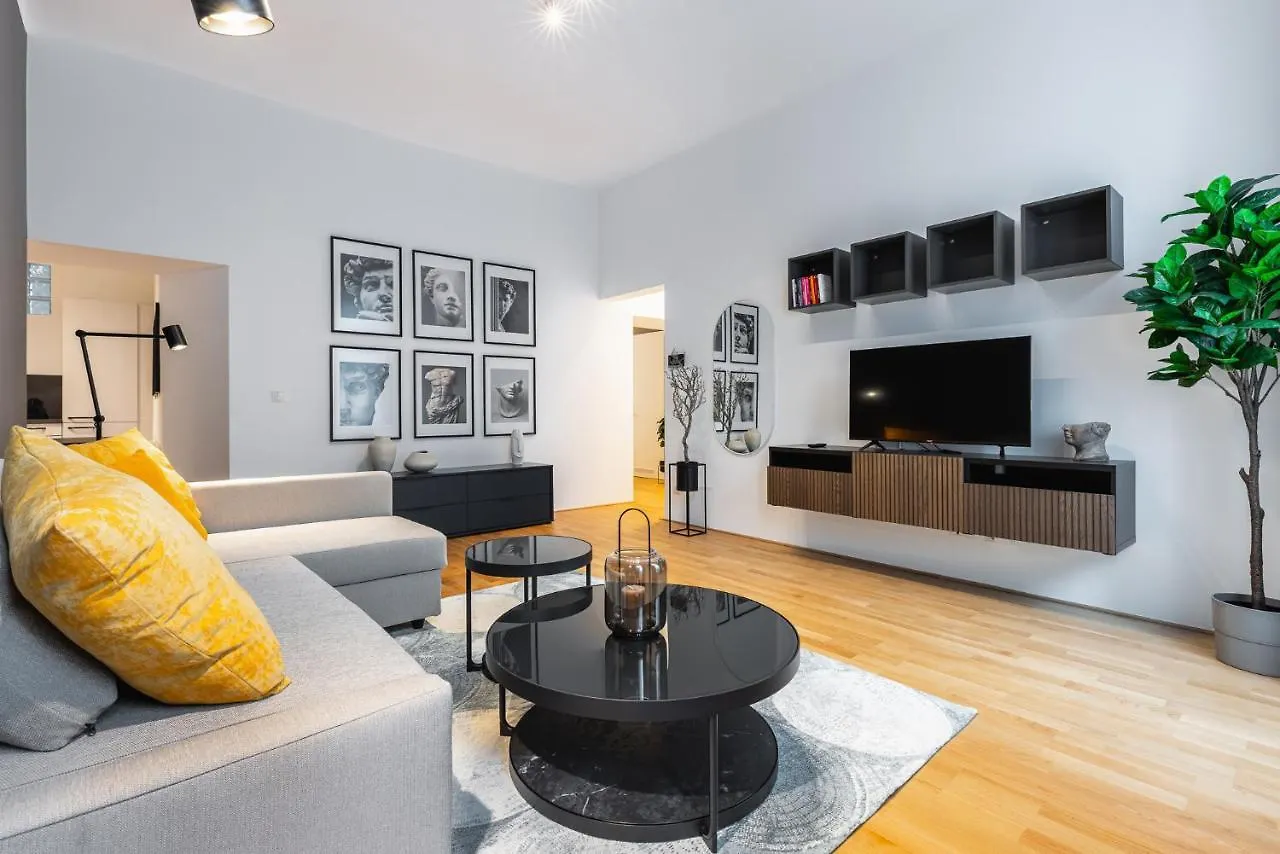 Apartment Trendy Apt With - Smart Tv, Coffee Machine In Meidling Vienna Austria