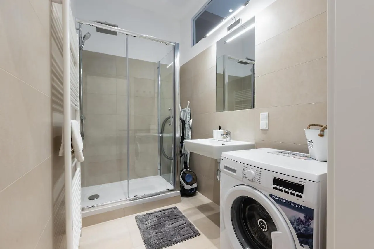 Lägenhet Trendy Apt With - Smart Tv, Coffee Machine In Meidling Wien Österrike