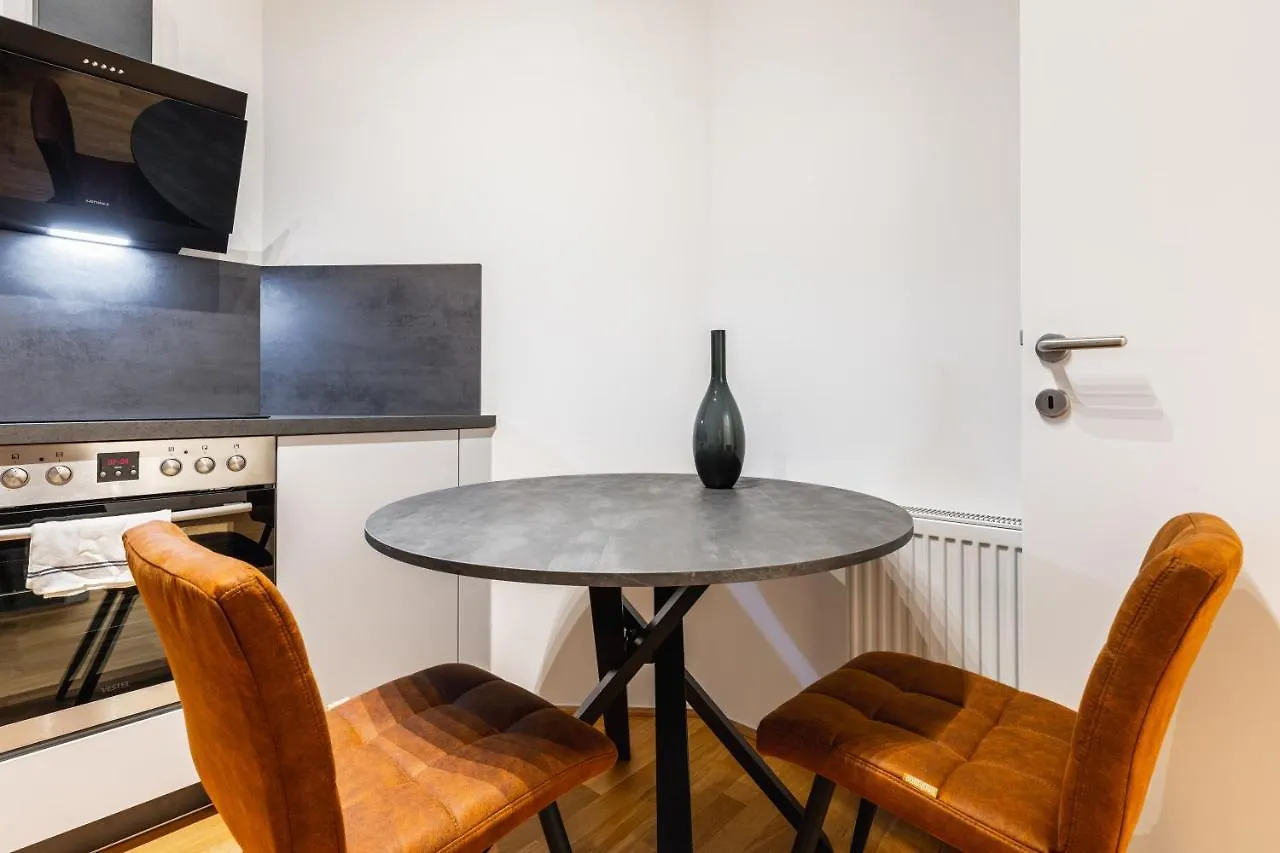 Trendy Apt With - Smart Tv, Coffee Machine In Meidling Vienna 0*,