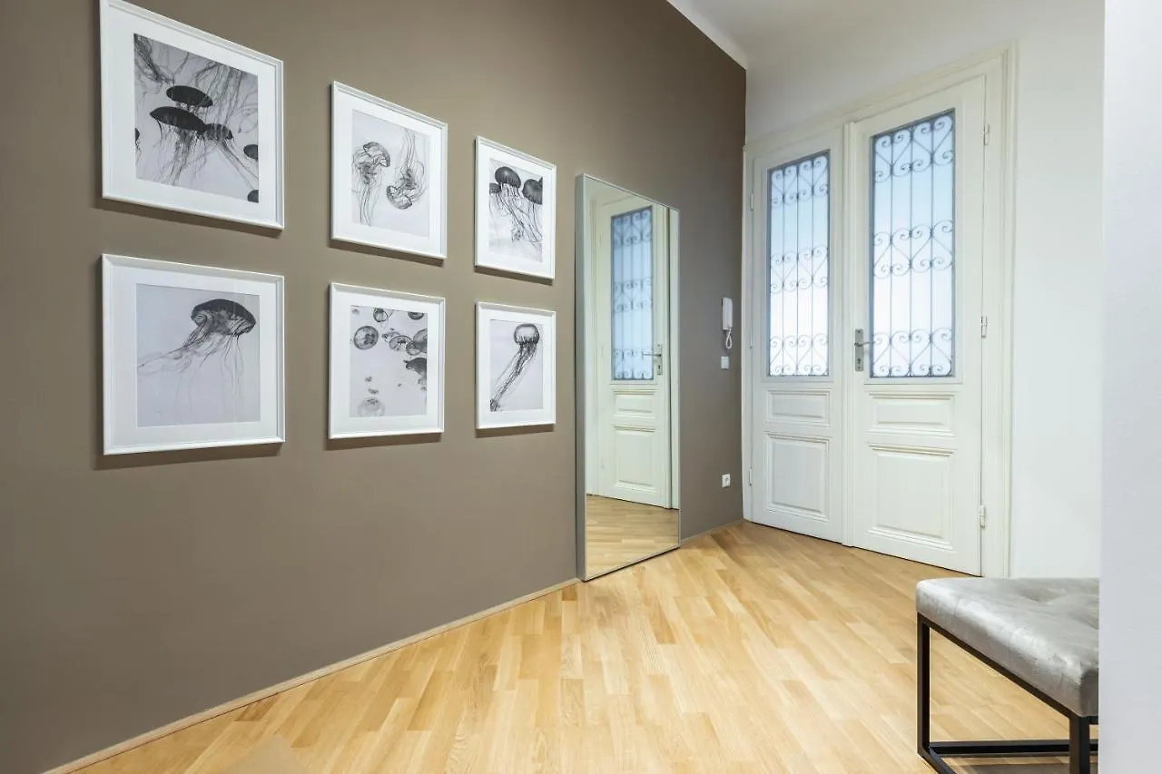 Trendy Apt With - Smart Tv, Coffee Machine In Meidling Vienna 0*,